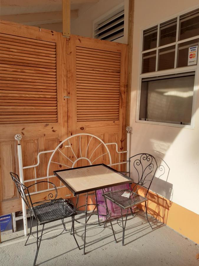 Cosy Corner Apartment St. George's Exterior photo